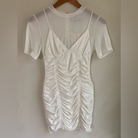 SABO Skirt-NWT Australian designed off white lined rayon/spandex mini Small/4. - Picture 16 of 17